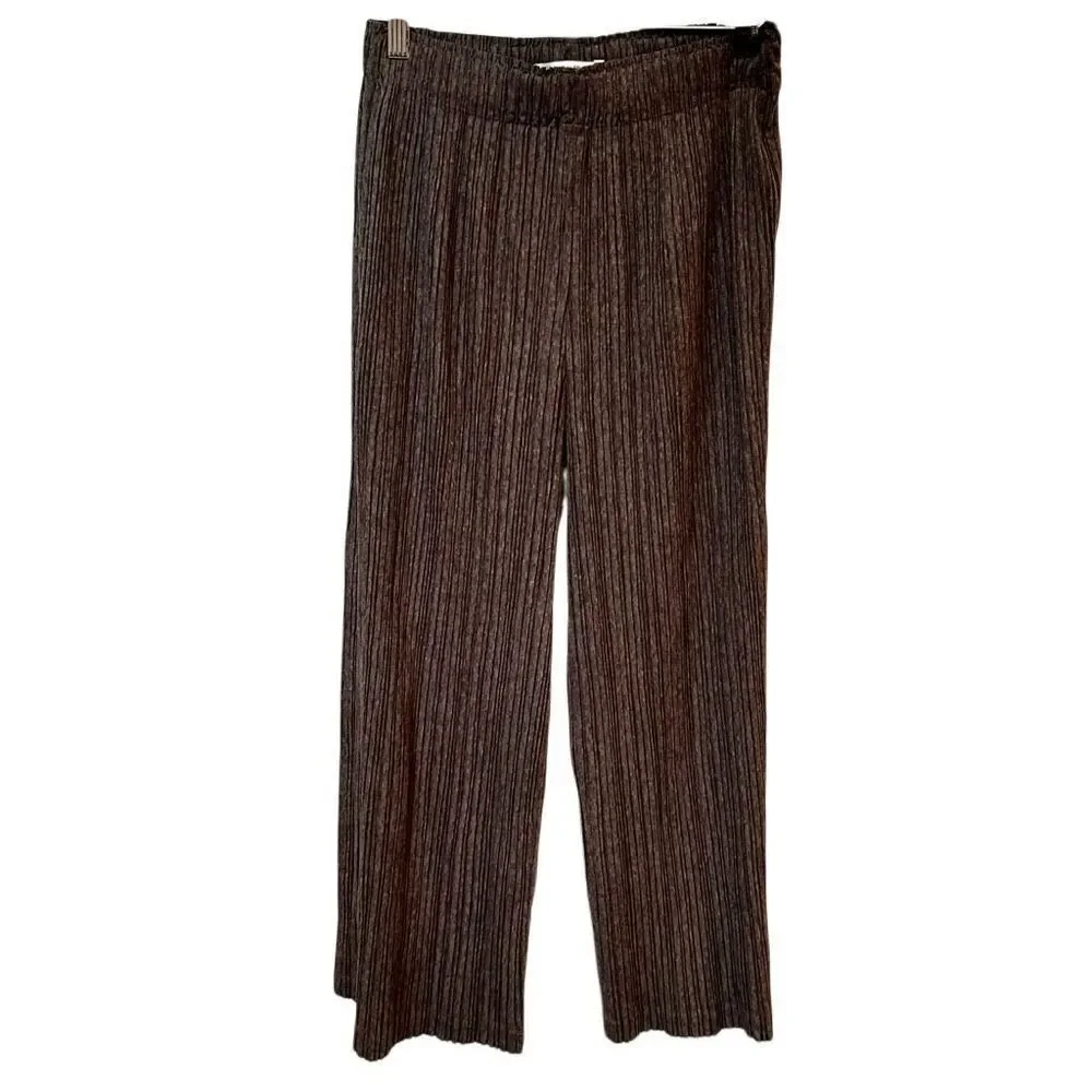 Pleats Please Issey Miyake Grey Cropped Pants